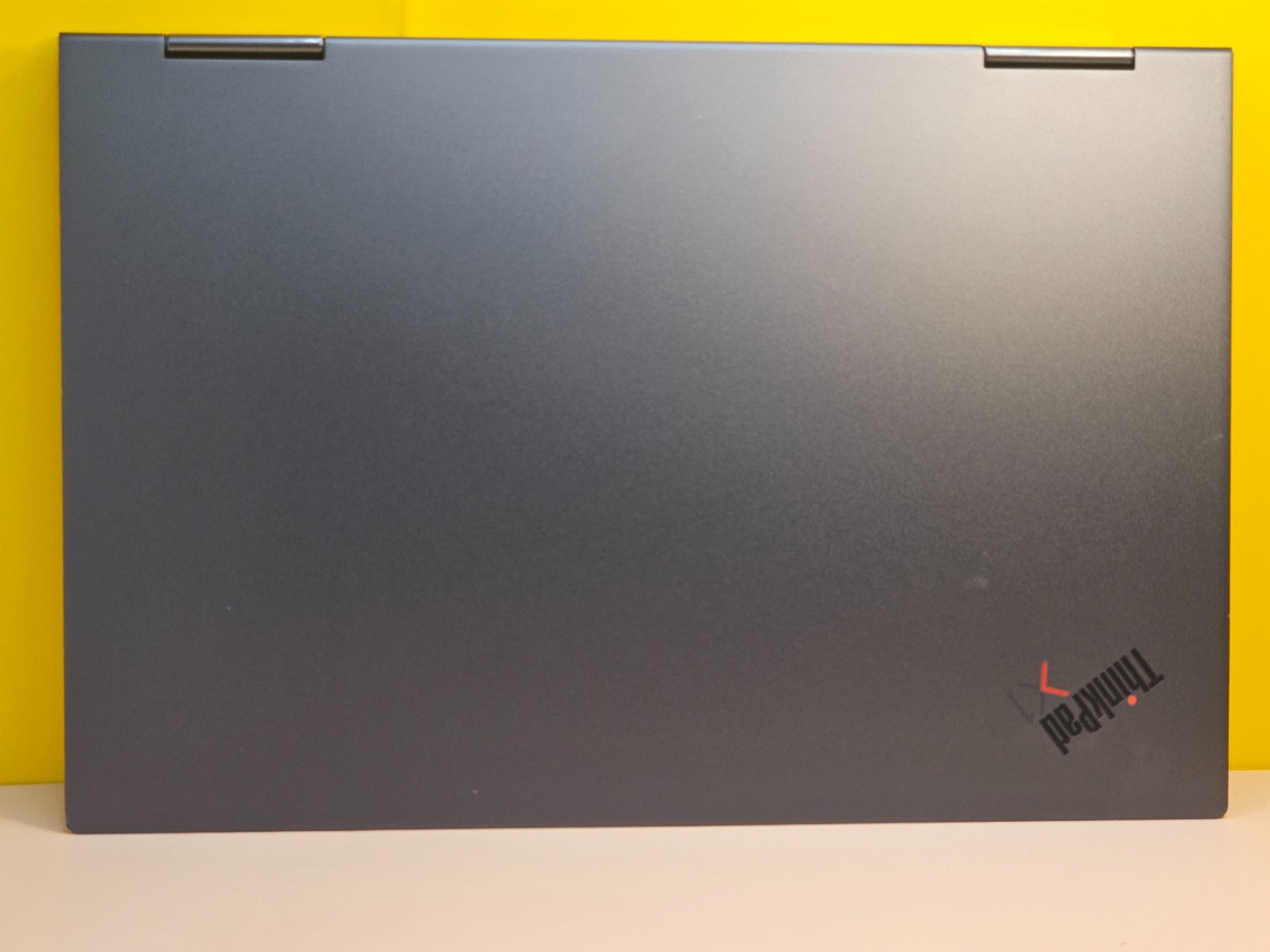 Lenovo ThinkPad X1 Yoga 2in1 i5 10th Gen 8GB 512/1TB 14" Touch 360 Laptop