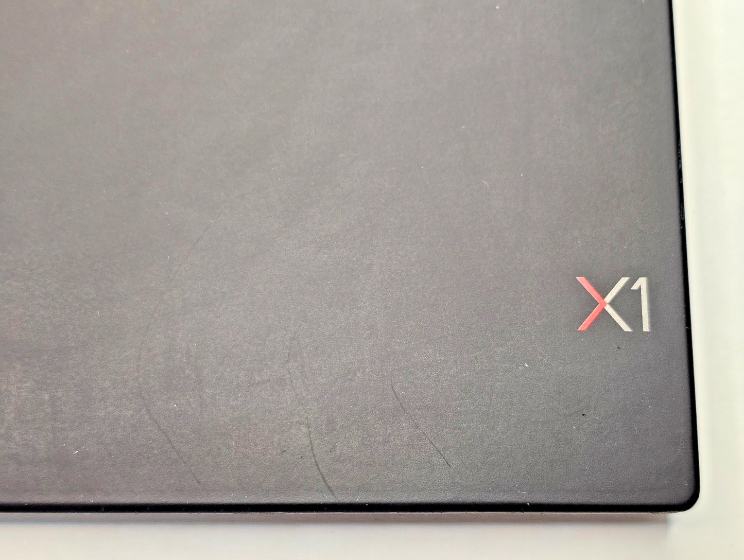 ThinkPad X1 Carbon 7th Gen Touchscreen Ultrabook - i7 8th Gen, 16GB RAM, FHD