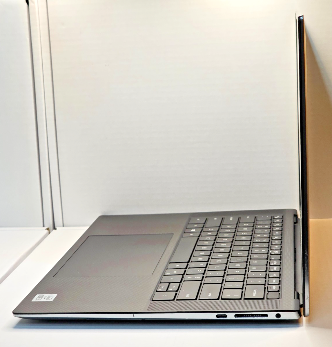 Dell Precision 5550 Core i5 10th Gen 512GB/1TB/2TB 15.6" Full HD+ Laptop Win 11