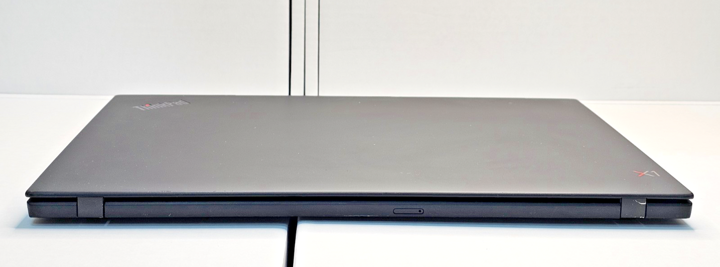 ThinkPad X1 Carbon 7th Gen Touchscreen Ultrabook - i7 8th Gen, 16GB RAM, FHD