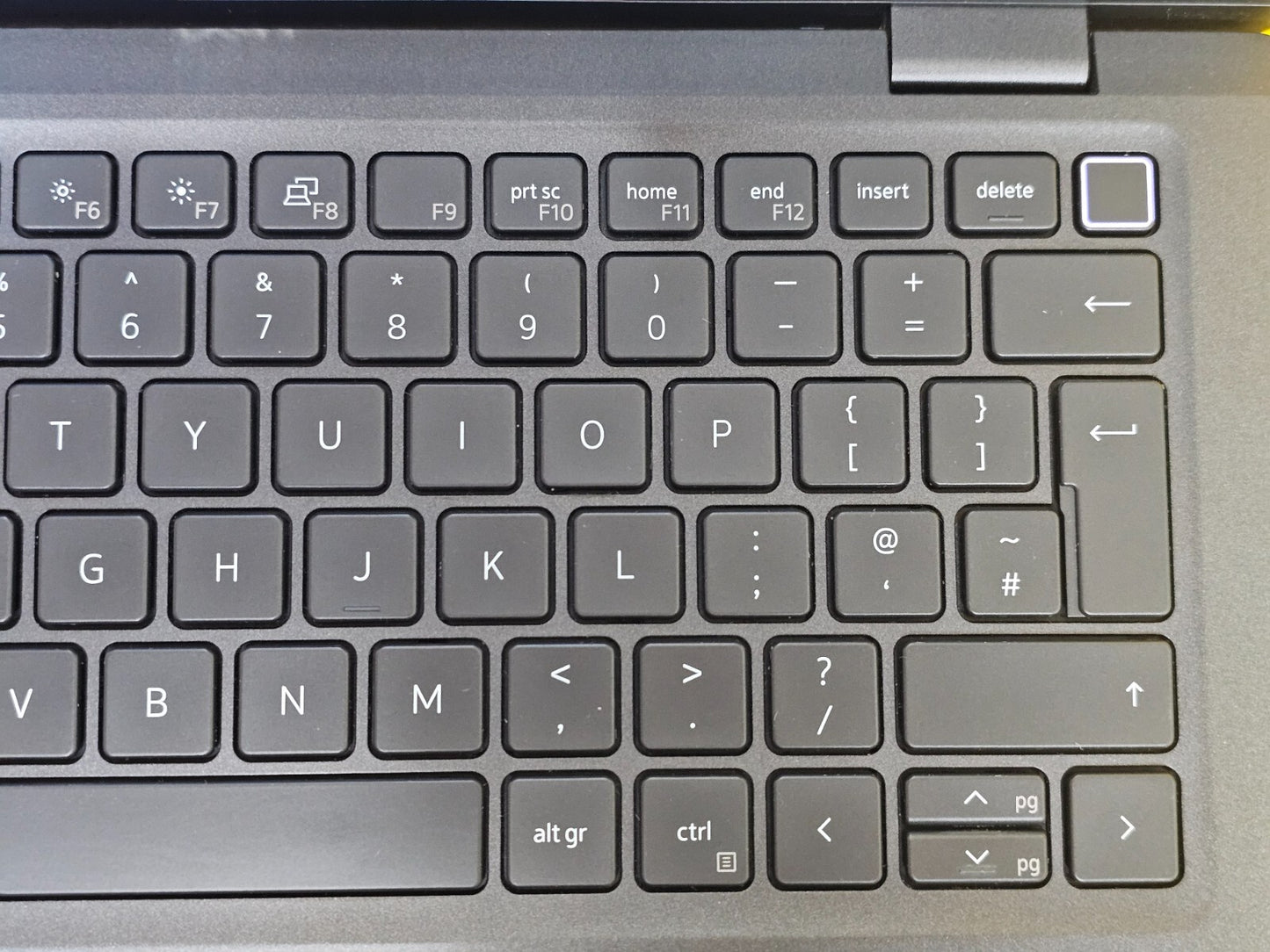 Dell Latitude 7320 13.3" Core i7 11th Gen 16GB 512GB Win 11 Pro Laptop Grade A