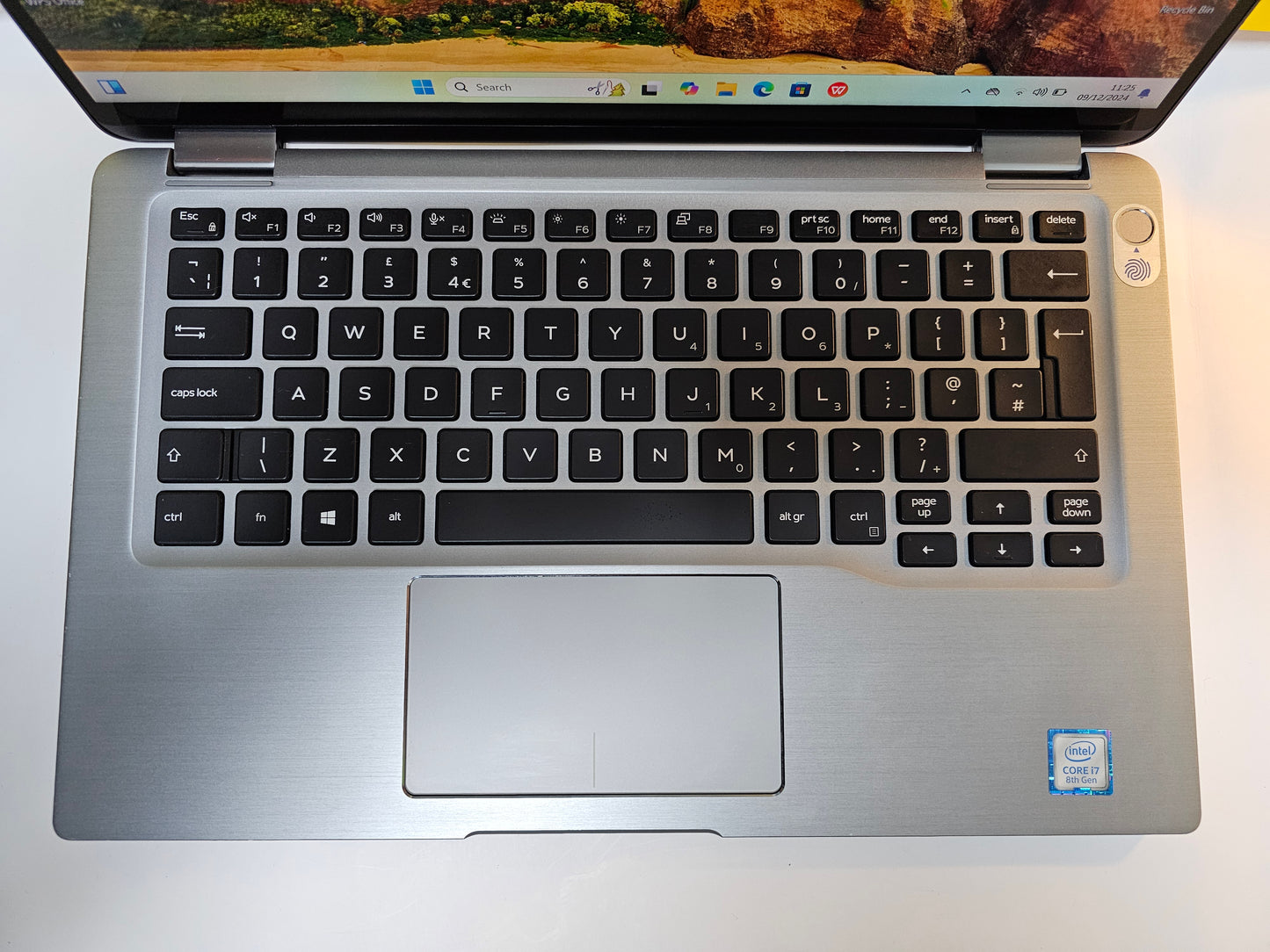 Dell Latitude 7400 2-in-1 Laptop i7 16GB 512/1TB Touch Screen 14" 1 Year 360° Rotation