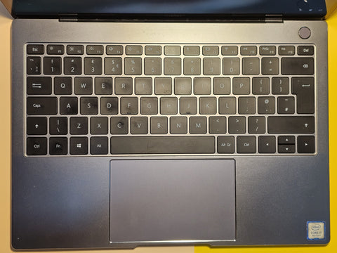 Huawei Matebook X Pro W29 - 3K Screen i7 8GB 512GB NVMe Win 11 Pro GeForce MX150