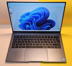 Huawei Matebook X Pro W29 - 3K Screen i7 8GB 512GB NVMe Win 11 Pro GeForce MX150